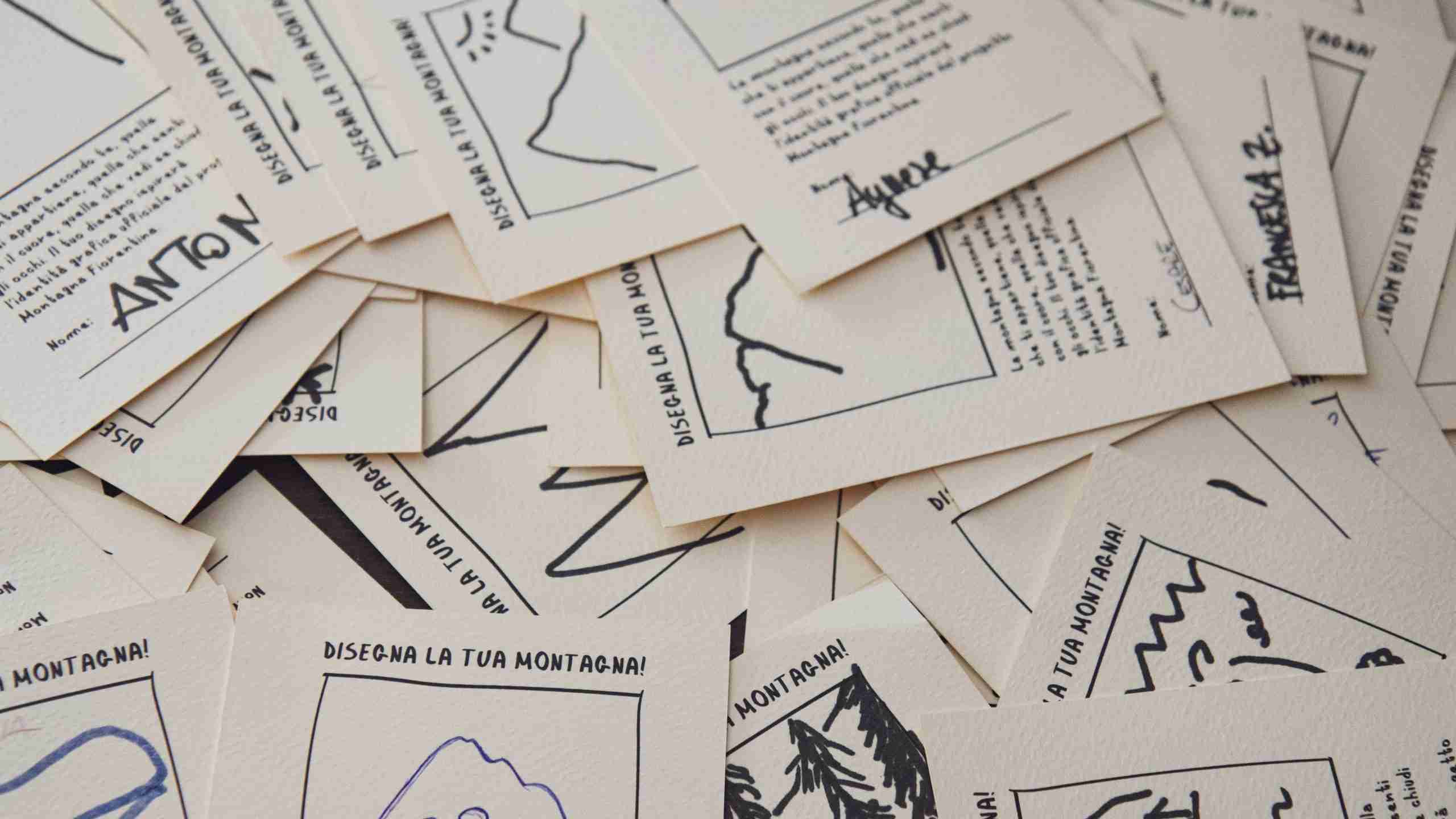 Cartoline disegnate dalla popolazione coinvolta nella co-progettazione dell'identità visiva della Montagna Fiorentina