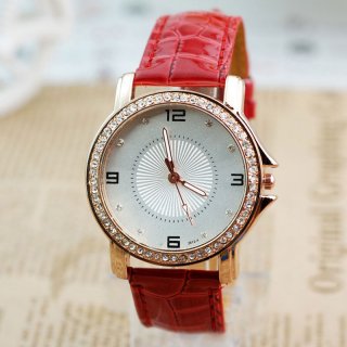 Fashion Women Watch With Diamond Leather Strap Quartz Simple Watch 66390