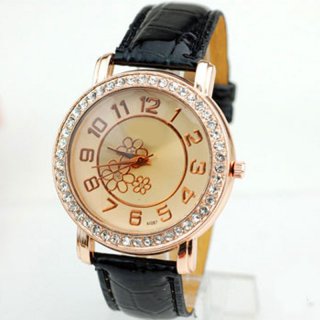 Casual Watch With Big Numbers Golden Dial Diamond Quartz Leather Strap Women Watch 64980