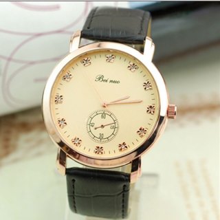 Casual Fashion Watch With Diamond Quartz Leather Strap Men Watch 66859