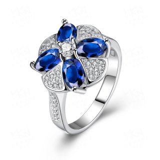 Fashion Jewelry Clover Shaped Rings with Paved Blue Crystal Cubic Zirconia for Women KZCR413