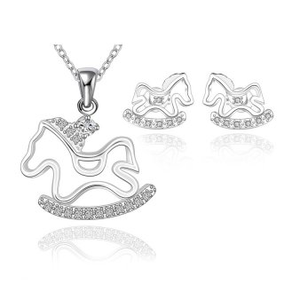 Fashion Jewelry Silver plated Jewelry Drop Earrings Horse Pendant Necklace Set With Austrian Crystals for Girls